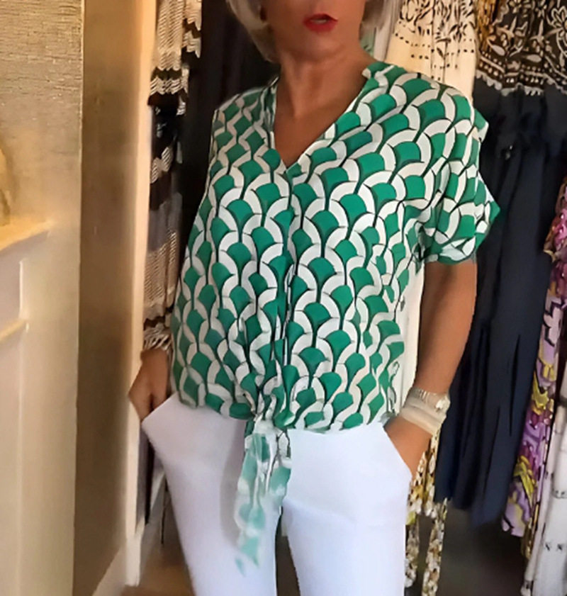 Elegant Floral Print V Neck Short Sleeve Blouse Summer Style Womens Fashion Top Wholesale Available