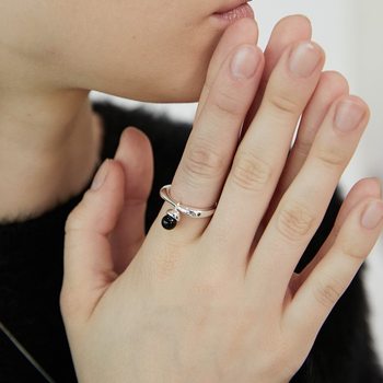 Black Pine Nut Pendant Ring Women's Personalized Fashion All-match Simple S925 Silver Plated Open Ring Niche Food Finger Ring Fashion