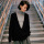Мэгги Чунг (Maggie Cheung) среднего возраста, подиум 2025, весенне-осенний кашемировый свитер с глубоким V-образным вырезом, классический базовый женский свитер mini 1
