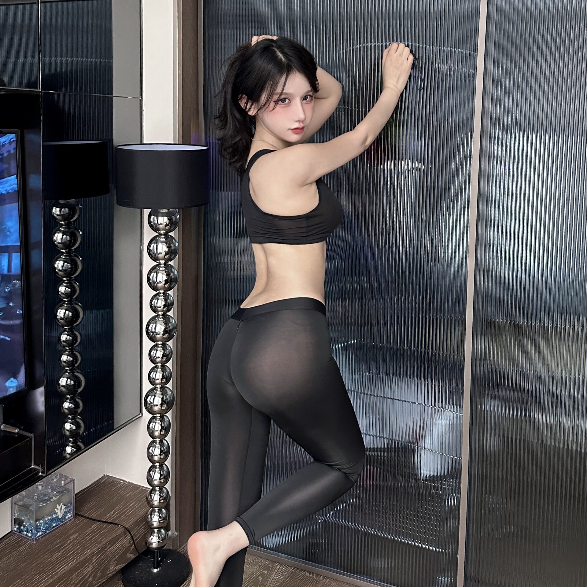 Airu Ruyi 2024 New Summer Intimates Ice Silk Yoga Pants Open-Fit No-Take-Off Split Sexy Sportswear 5516