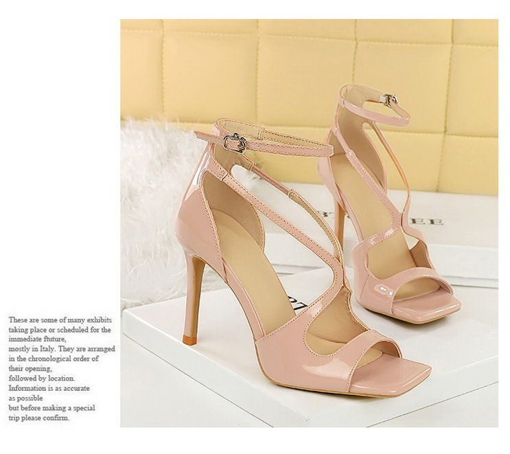 Sandal cao gót nữ mũi vuông quai ngang một chữ, da bóng, phong cách thanh lịch dự tiệc — màu đen, Màu nude