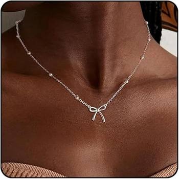 Cross-Border Compact Hollow Bow Pendant Necklace Simple Fresh Sweet Cute Clavicle Chain Fashion Bead Chain Jewelry