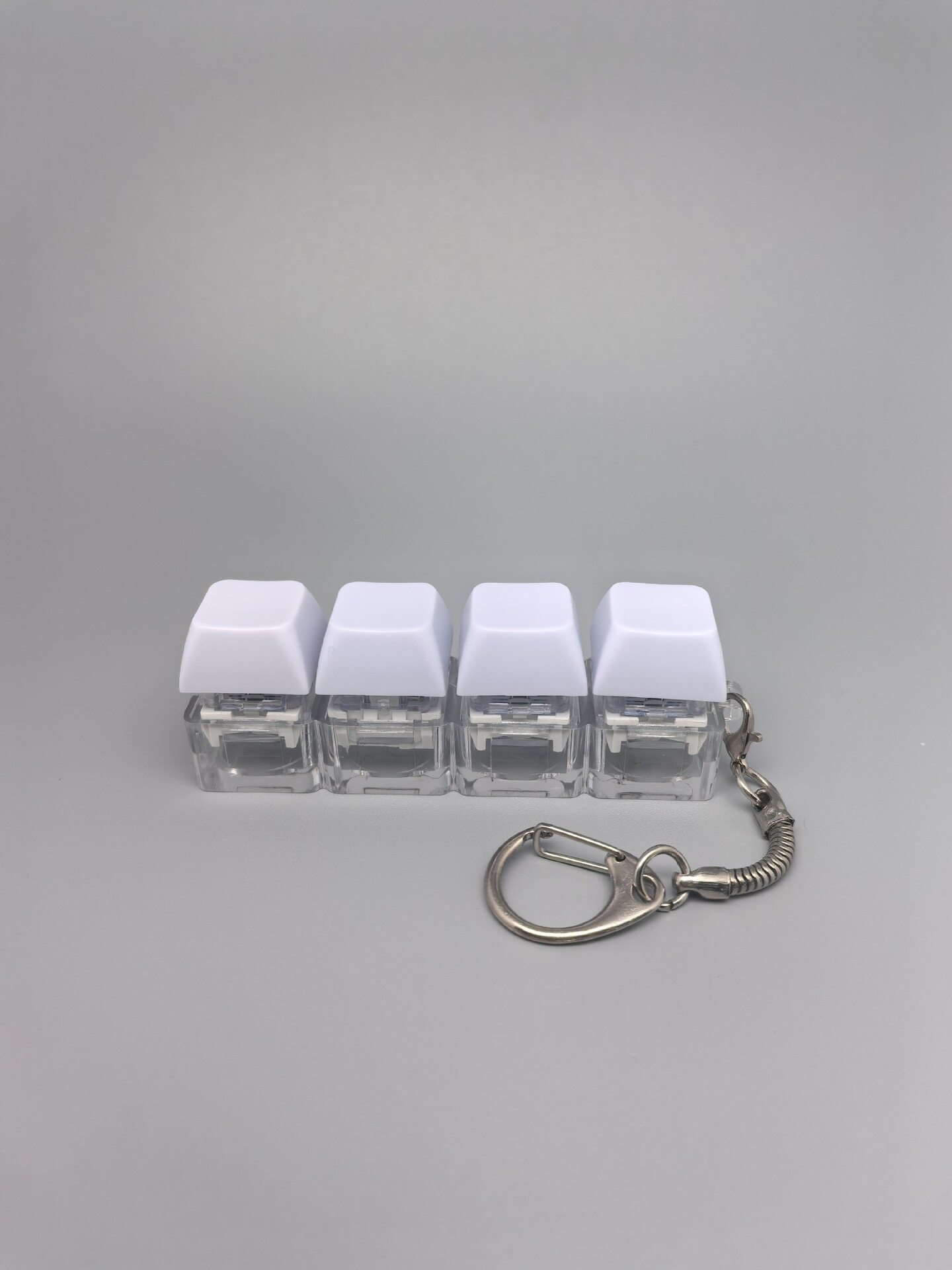 四键马卡龙按键解压玩具钥匙扣键盘办公摸鱼按键解压玩具跨境
