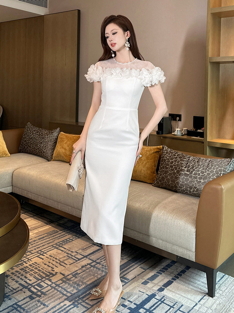 Đầm ôm body nữ trắng tay phồng cổ tròn dáng dài – Thiết kế quyến rũ cho cô dâu và dự tiệc — [Trắng]