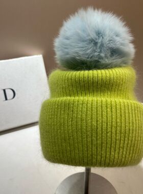 冰岛~花儿与少年明星款大毛球甜美可爱毛线帽冬季保暖兔毛针织帽