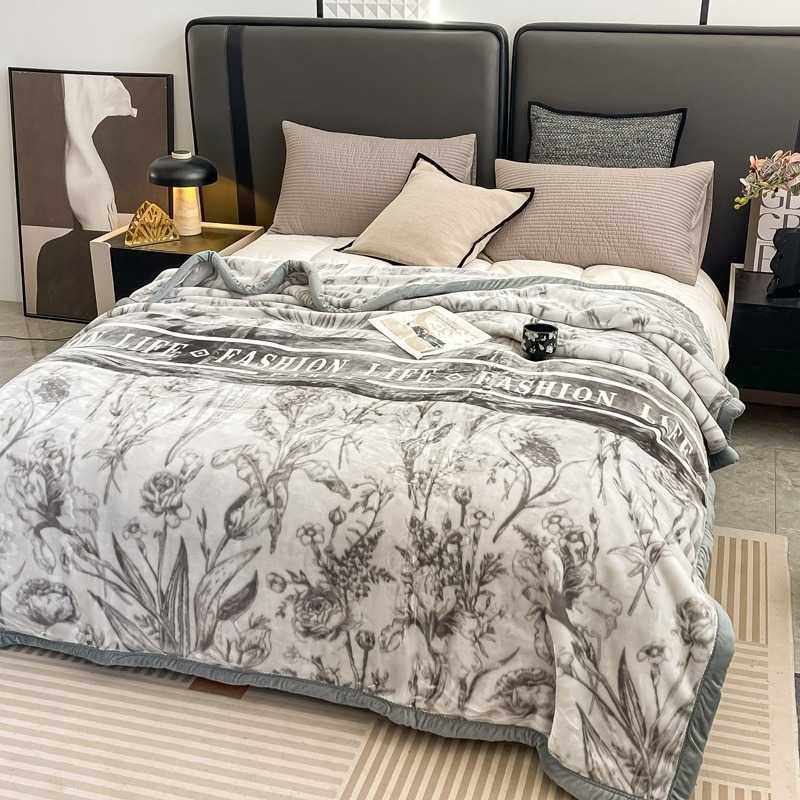 New Double-Layer Thickened Raschel Super Soft Cloud Blanket High Weight High-End Blanket Winter Warm Blanket Light Luxury Blanket