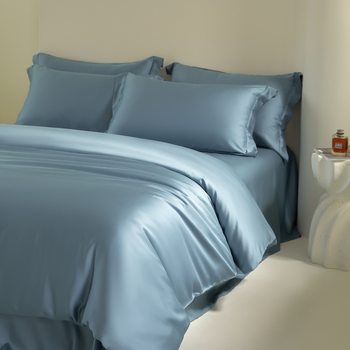 Class A Lanjing Tencel four-piece set lyocell quilt cover solid color bedding summer smooth cool kit Nantong