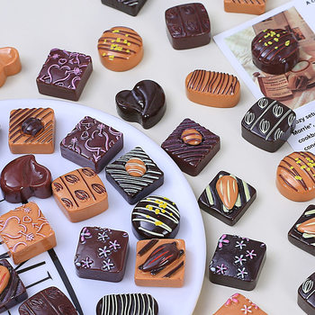 Simulated Chocolate Food Toy DIY Cream Glue Accessories Resin Small Accessories Jewelry Hairpin Material Package Wholesale