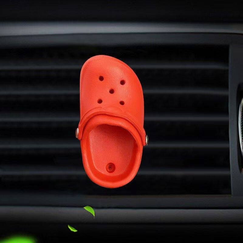 Car Mini Clogs, Small Slippers, Car Perfume Decorative Clips, Car Air Conditioner Air Outlet Personalized Decorative Clips