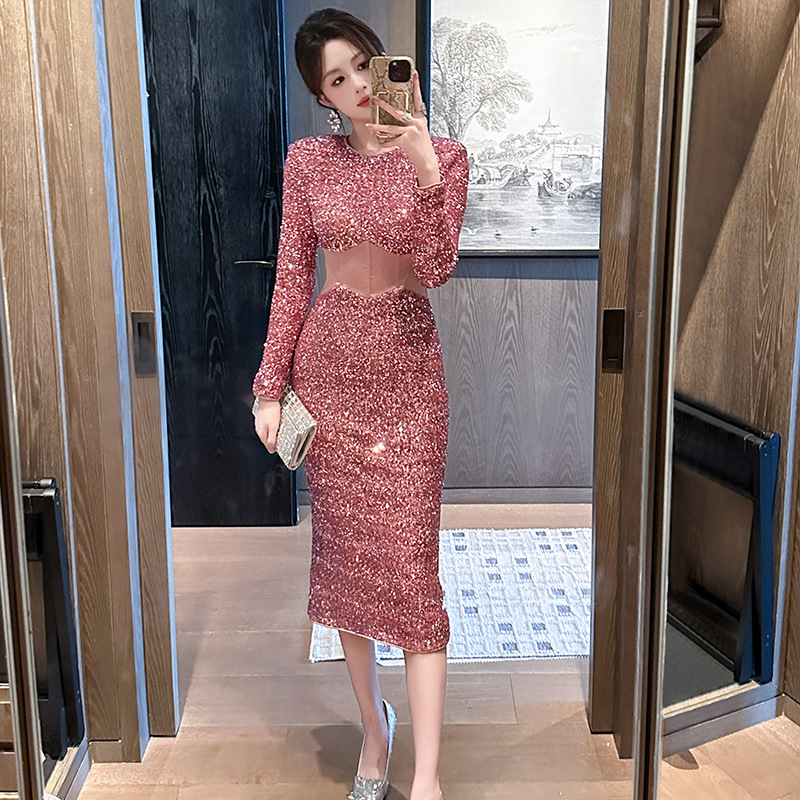 (Mới) Mã B0678 Giá 1620K: Váy Đầm Liền Thân Dự Tiệc Nữ Chtdng Cao 10Cm Hàng Mùa Xuân Thu Đông Thời Trang Nữ Chất Liệu G05 10 Sản Phẩm Mới, (Miễn Phí Vận Chuyển Toàn Quốc).