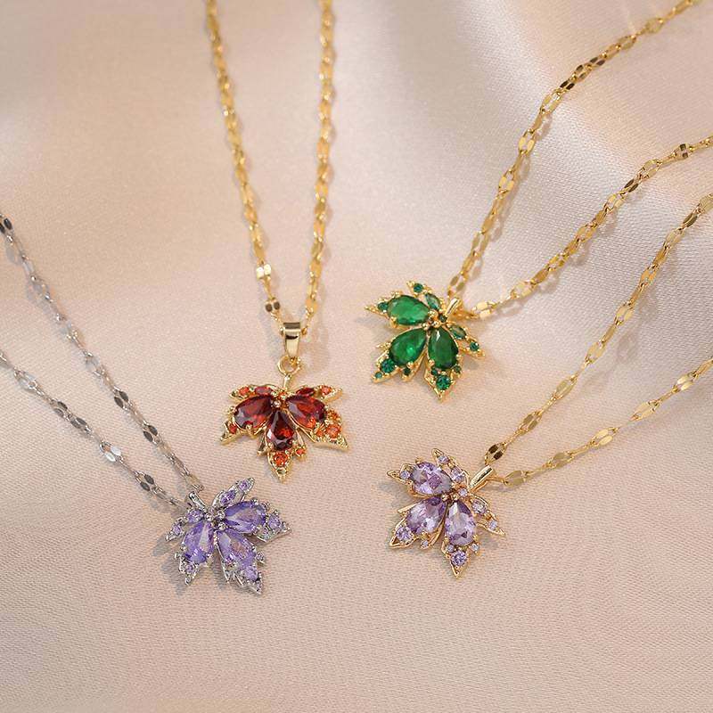 [Titanium Steel] Hot Sale Light Luxury Maple Leaf Elegant Pendant Necklace Fashion Jewelry Women's Daily All-match Titanium Steel Chain
