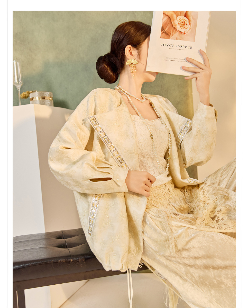 Áo khoác cardigan dệt kim thêu họa tiết hình học dáng ngắn tay dài — Màu trắng nhạt, Màu xanh hải quân