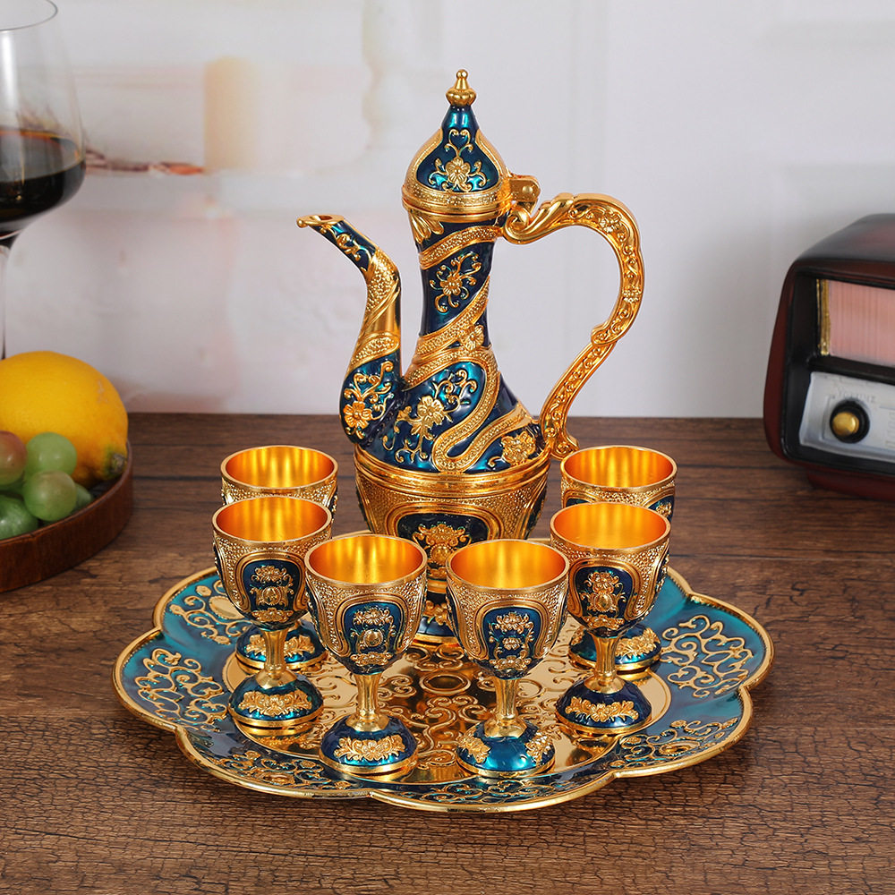 European-style Retro Liquor suit Household Creative Metal Cup Antique Wedding High-grade Old Wine Pot 8-piece Set for Delivery