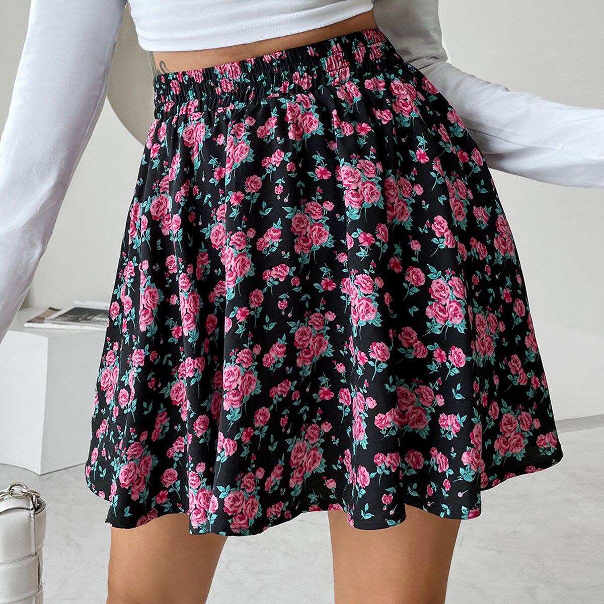 High Waisted Floral Pleated A Line Skirt Short Length Trendy Design Perfect for Summer Wholesale Available