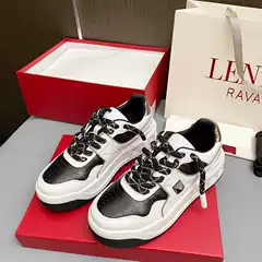 Correct Version 2025V New Product Rivet-Decorated Casual Sneakers Round-Toe Fashion Couple's Thick-Soled Platform Shoes
