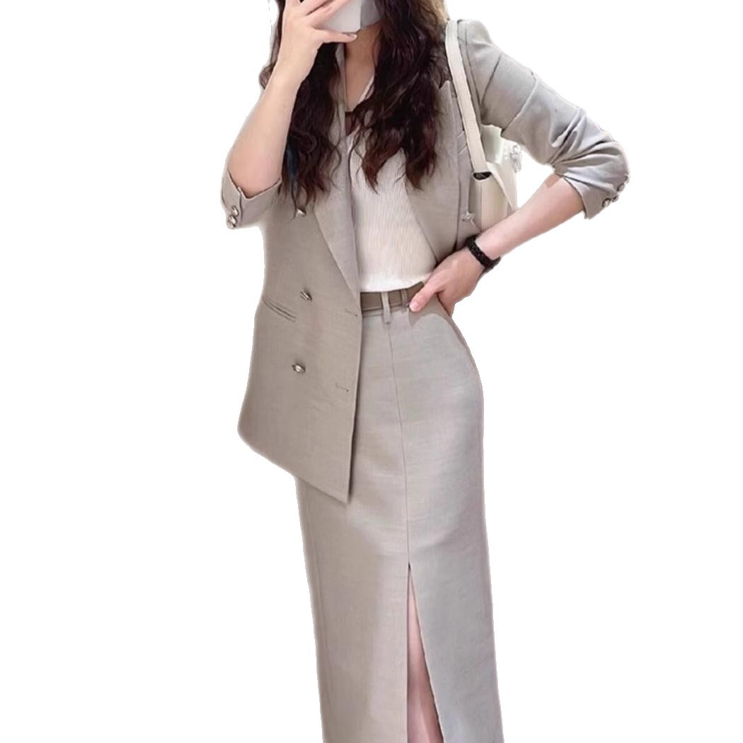 Chic Grey Blazer and Skirt Set Tailored Fit Elegant Style Professional Look Perfect for Spring Business Attire