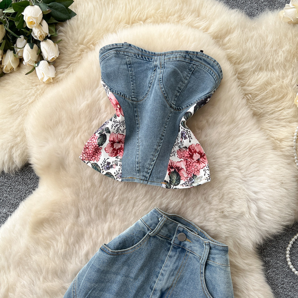 Vintage Floral Embroidered Denim Pants for Women Slim Fit Summer Style Two Piece Set Fashionable and Elegant Outfit