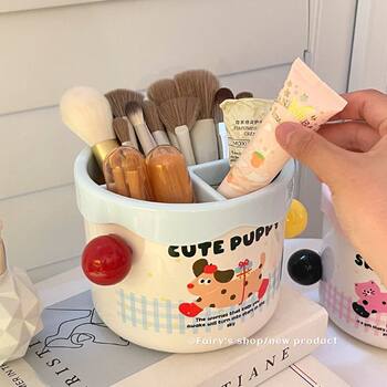 Makeup Brush Storage Tube Divided Format Dressing Table Cosmetics Storage Box Lipstick Eye Shadow Brush Storage Rack Desktop Pen Holder