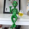 Cross-border hot selling alien resin ornament UFO indoor outdoor garden decoration figurine home decoration