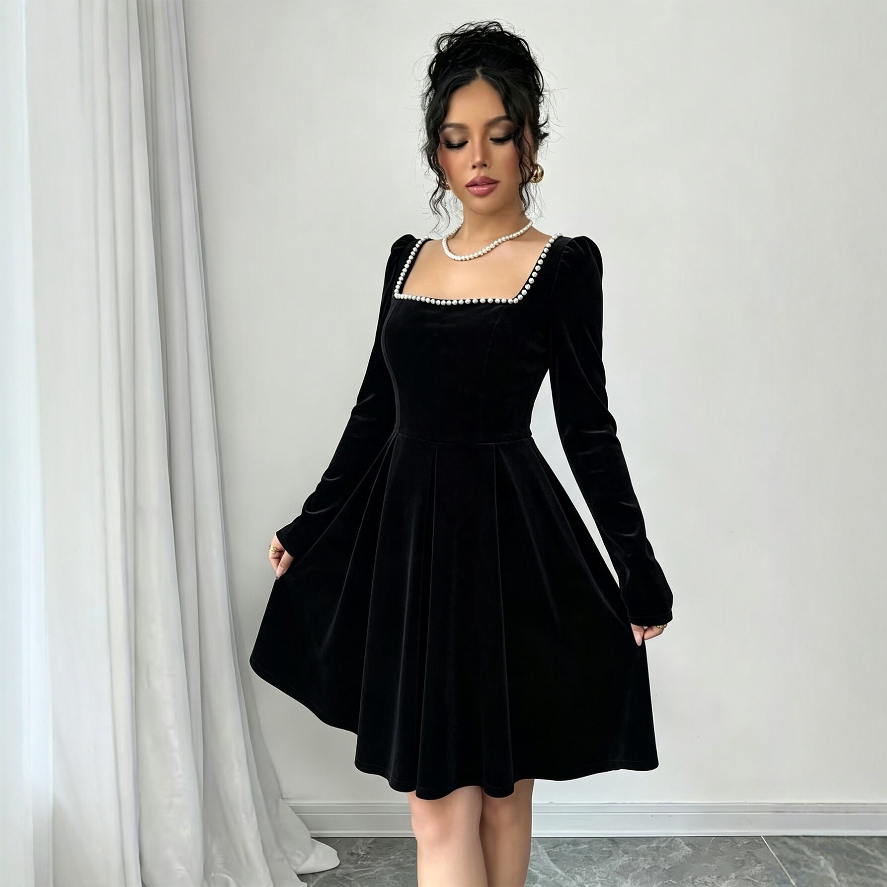 French Vintage Velvet Square Neck Dress for Women Pearl Trim Waist Cinching A Line Silhouette Elegant Evening Wear