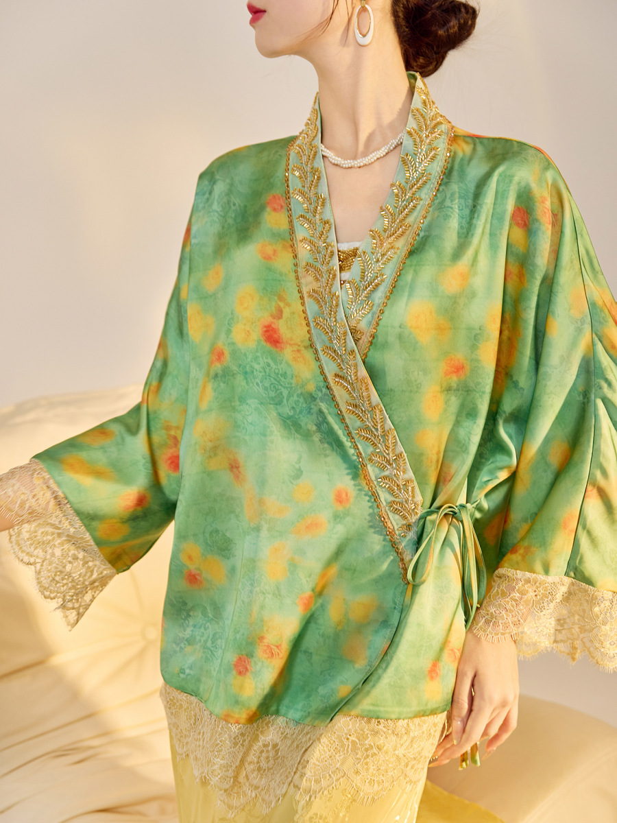 Set áo khoác cardigan thêu hoa kèm đầm hai dây dáng dài nữ — Váy hai dây