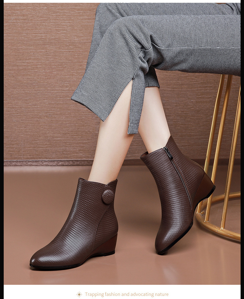 Boot nữ cổ thấp gót dốc mềm da PU khóa kéo bên mũi tròn tôn dáng — Màu đen, Màu nâu