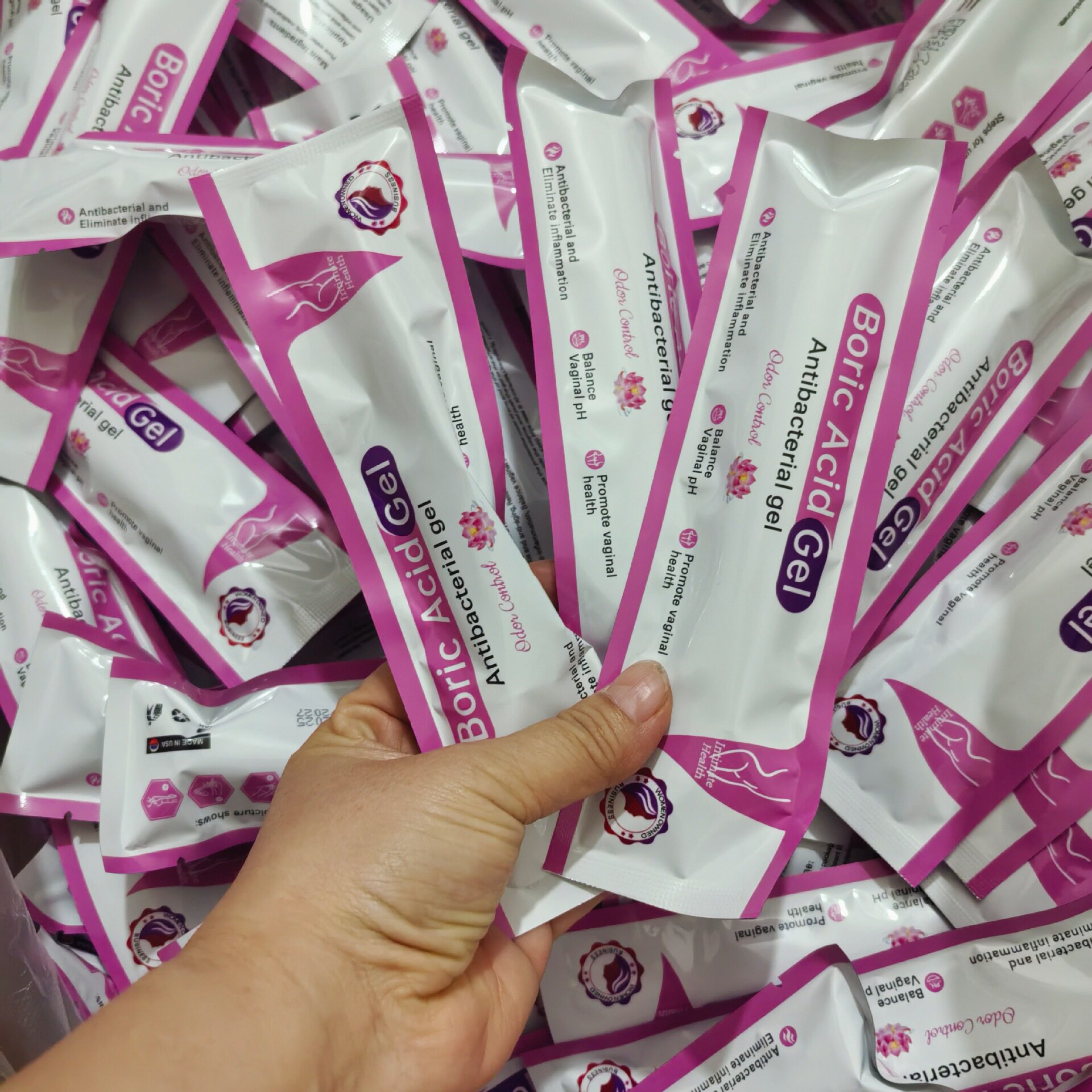 vaginal tightening gel妇科凝胶凤女康抑菌凝胶私处护理硼酸凝胶