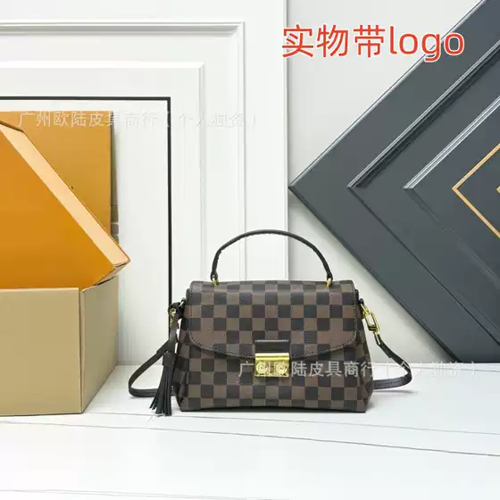 Cross-Border Sourcing New Arrival Classic Monogram Checkerboard Fringe Messenger Bag Fashion Versatile Shoulder Crossbody Women's Bag