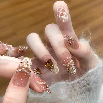 10-Piece Set of Detachable Wearable Nails with a Rich Daughter's Dazzling Escape Princess Vibe, Popular Internet Style
