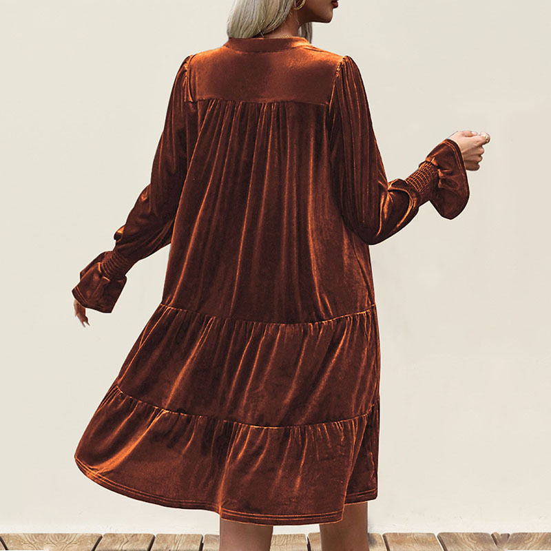 Elegant Long Sleeve Velvet Dress Solid Color Versatile Design Perfect for Parties Wholesale Available