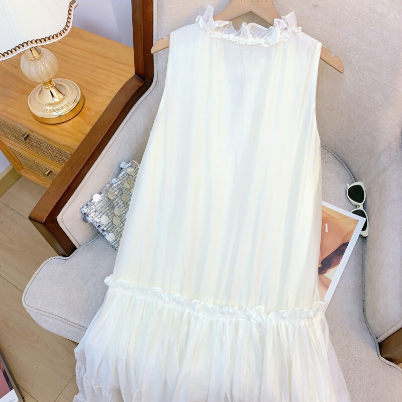 Đầm maxi nữ không tay cổ chữ V phối ren tùng xòe — Màu be