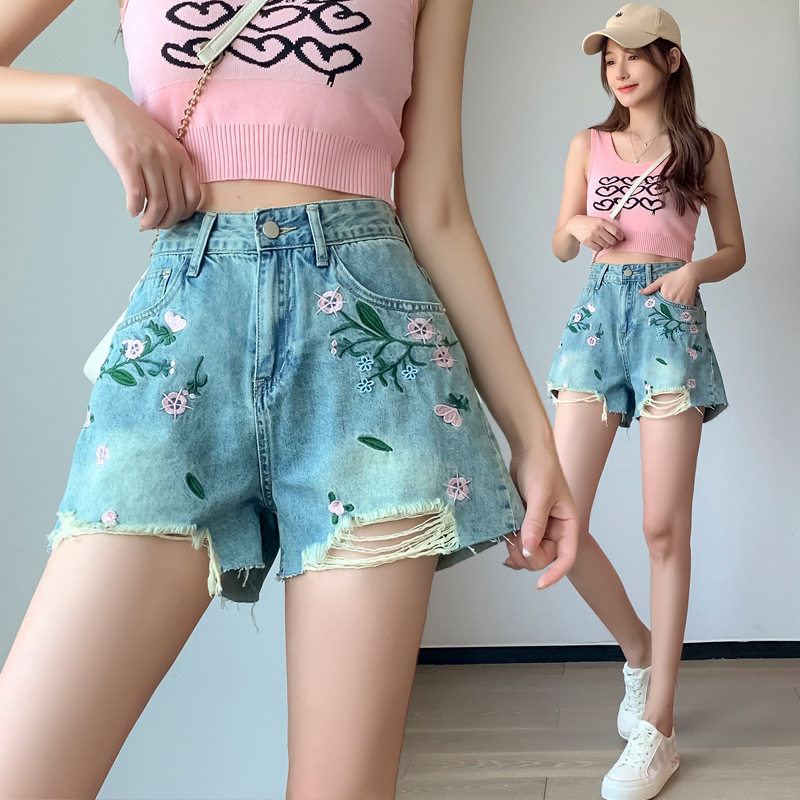 Embroidered Floral Wide Leg Denim Shorts Fashionable Slimming Casual Distressed Summer Style Wholesale Available