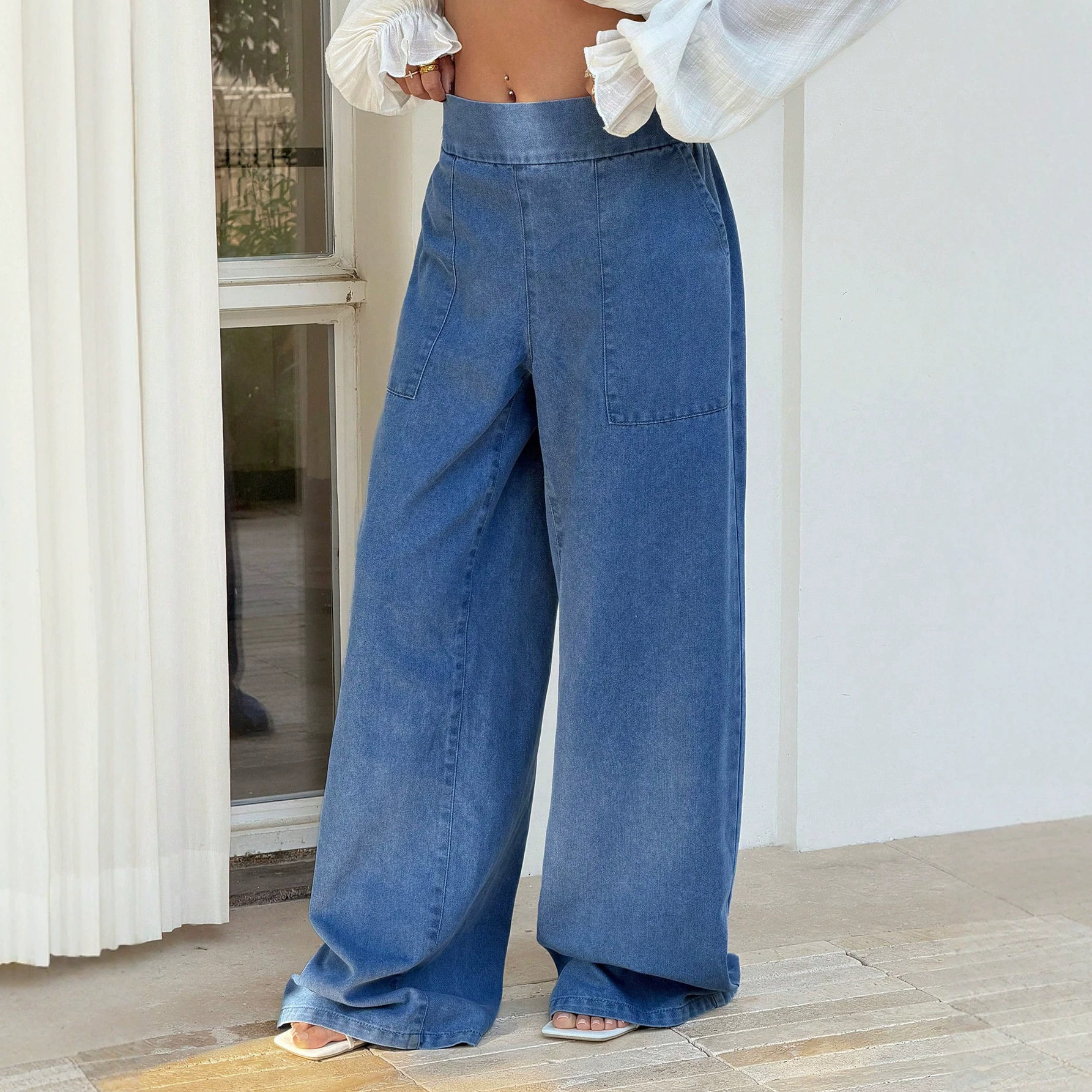 Wide Leg Womens Denim Jeans Casual Style Fashionable Design Comfortable Fit Wholesale Available