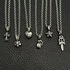 Retro Old Peach Heart Cross Necklace for Men and Women, Hip-Hop Niche Sword Pendant, Classic Sweater Chain