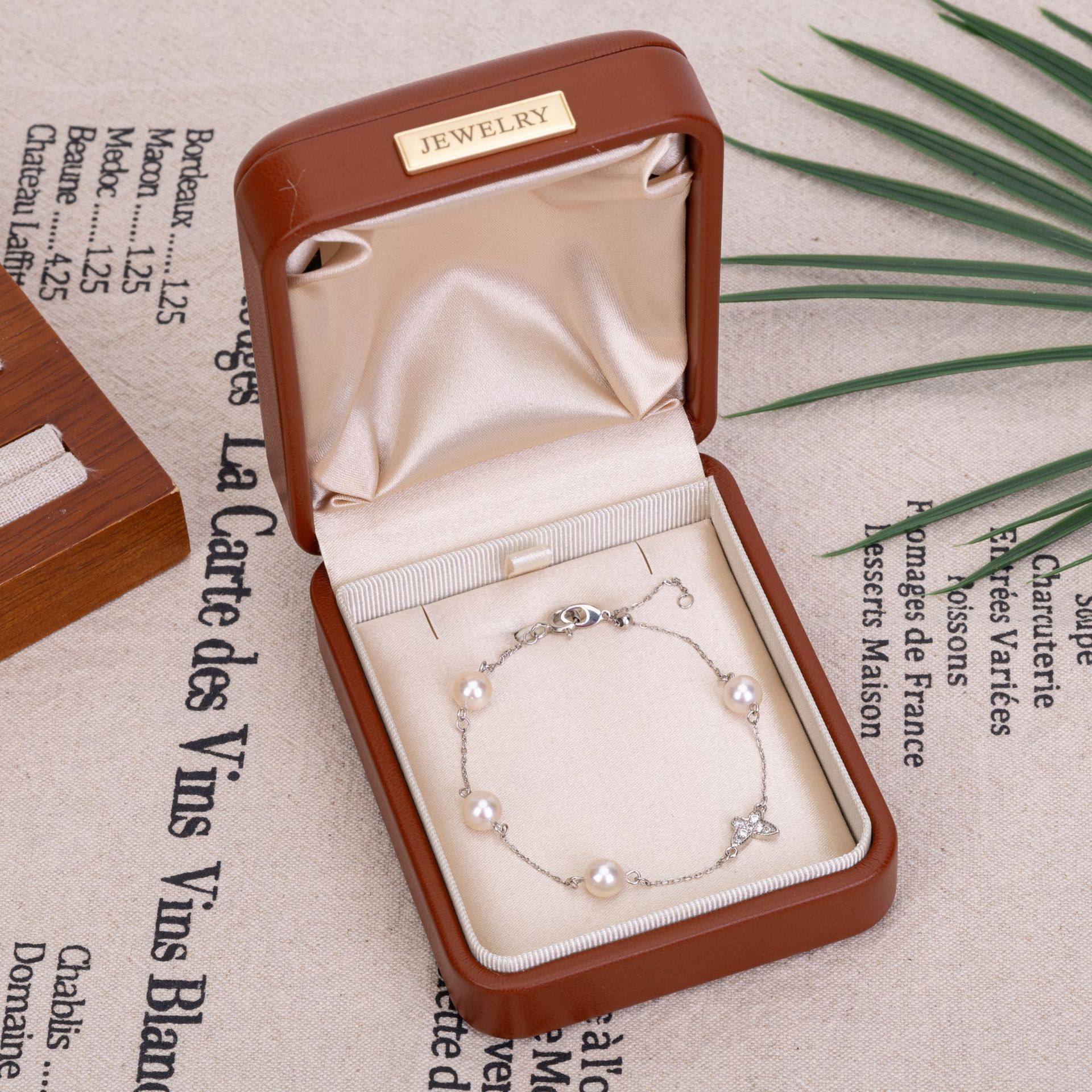 New Natural Seawater Pearl Bracelet for Women, Unique Design, Same Style as Big Brands, Fresh and Versatile Clothing Accessory