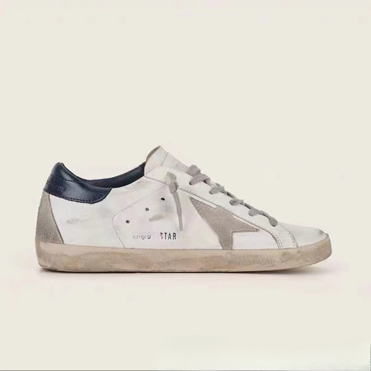 Южная Корея GG old star dirty shoes, женские классические универсальные кроссовки 2025 года для мужчин с увеличенными размерами, белые туфли из грязной воловьей кожи Изображение 1