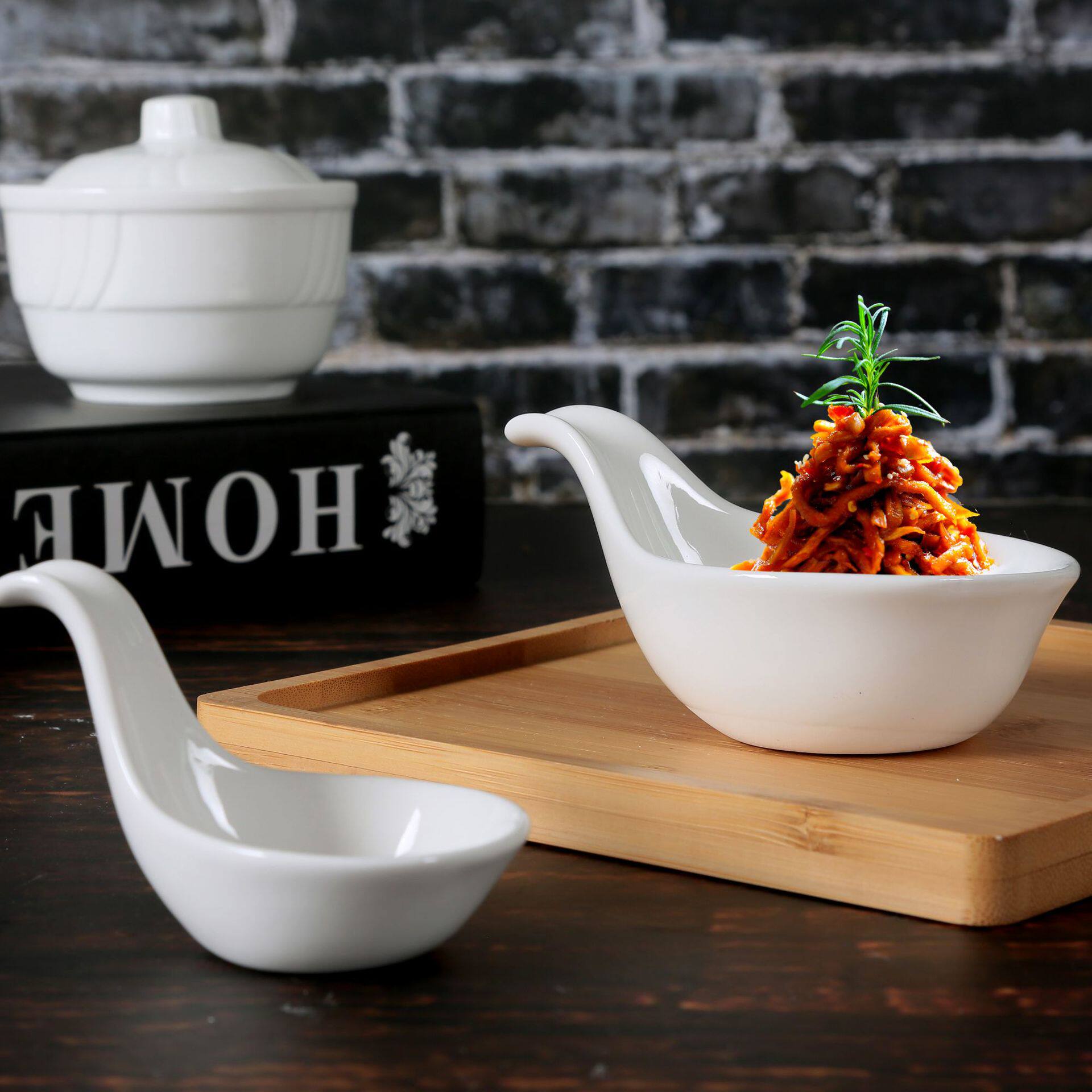 White Ceramic Caviar Spoon, Condiment Dish, Western-Style Dessert Dish, Sauce Spoon, Hotel Restaurant Sauce Dish, Tableware for Home Use