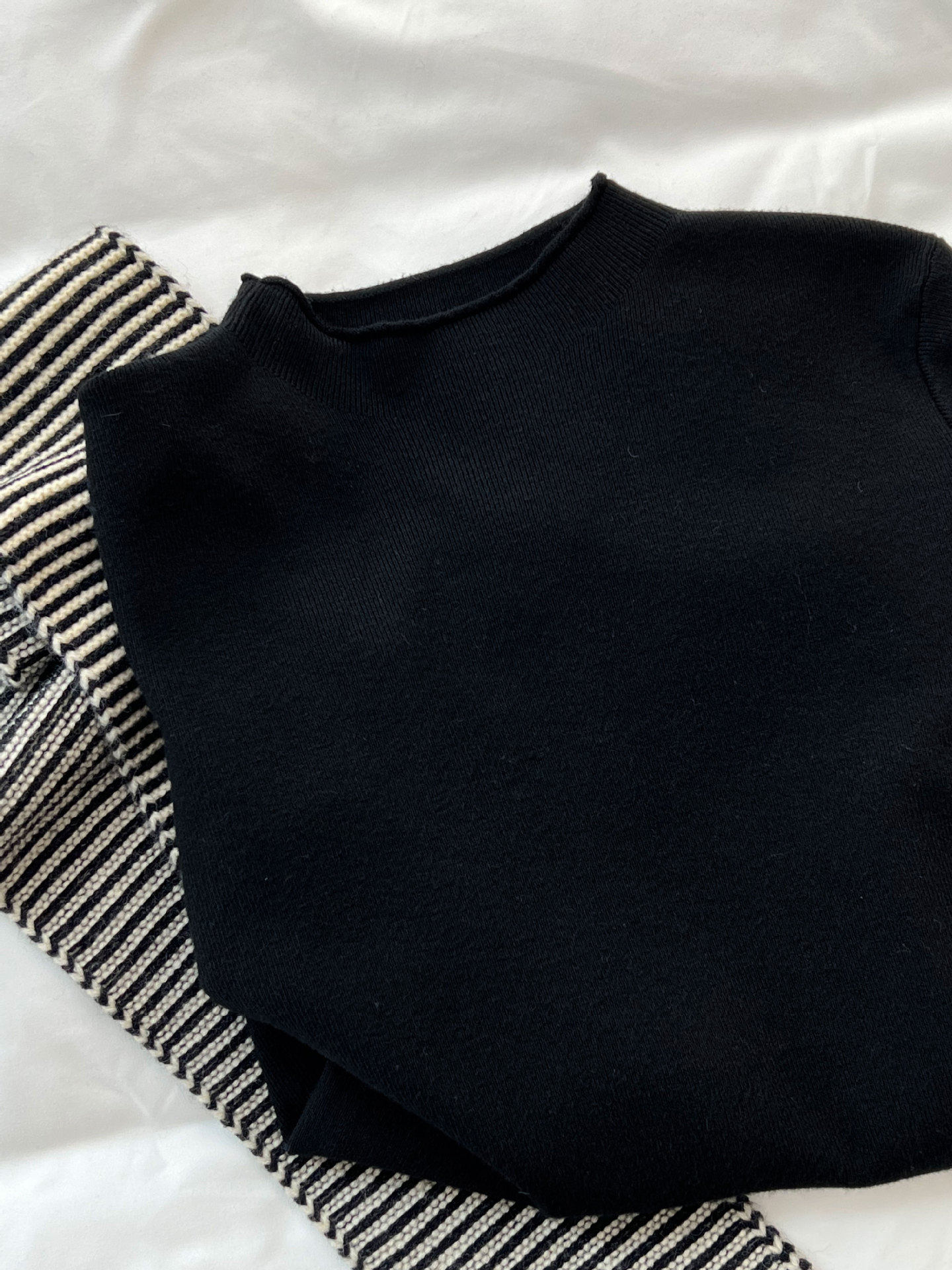 鹿西百搭柔软亲肤毛衣打底衫女秋冬半高领纯色针织衫T恤上衣ss848