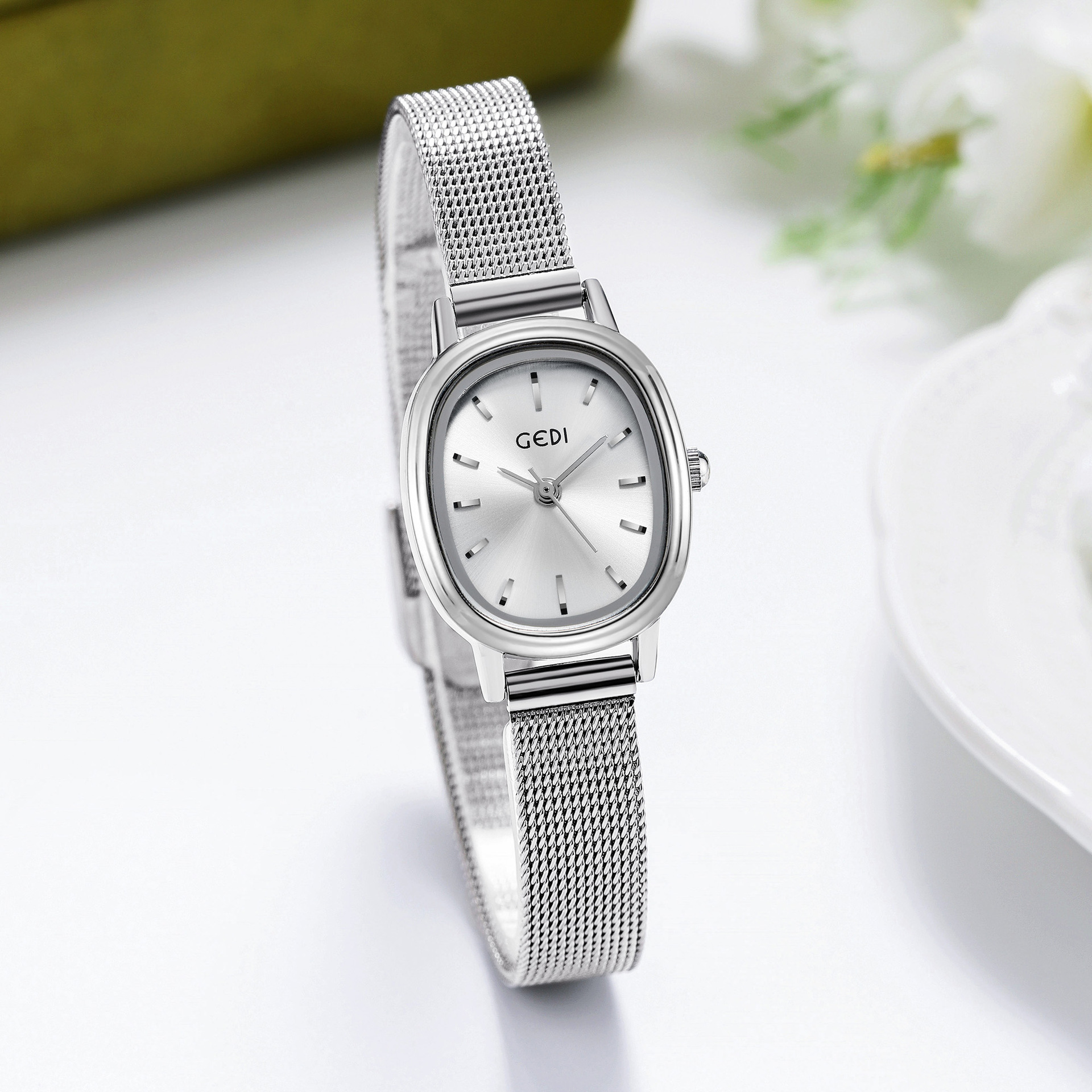 (Mới) Mã K1162 Giá 700K: Đồng Hồ Nữ Fotdw Chống Nước Đồng Hồ Phụ Kiện Nữ Chất Liệu G02 Sản Phẩm Mới, (Miễn Phí Vận Chuyển Toàn Quốc).