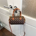 Diamond quilted coffee brown