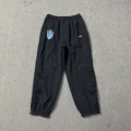 895 black pants