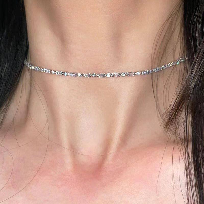 Zircon Necklace Red Necklace Niche Design Sweet Cool High-End Clavicle Chain Adjustable Versatile Retro Necklace for Women