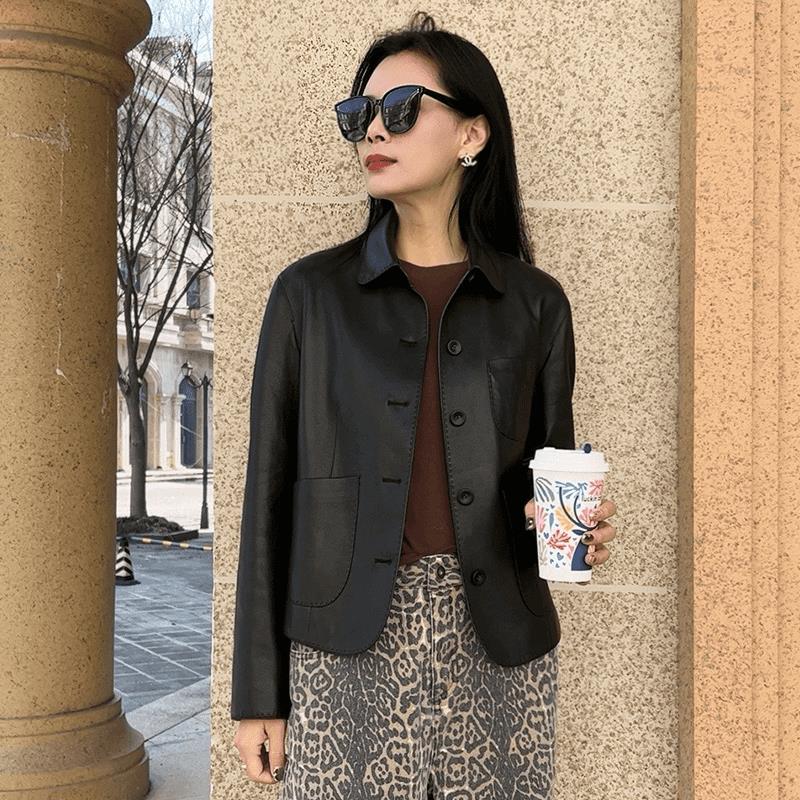Áo Khoác Nữ Da Cừu Non Mềm Mại Dáng Ôm Cổ Bẻ Màu Đen, Nâu
