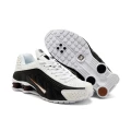 R4 model-black, white and brown