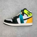 Aj1 high top-black and yellow