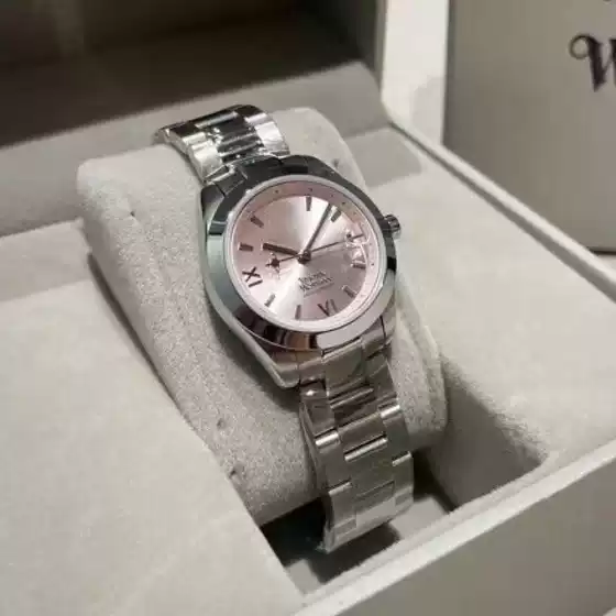 High-Quality Xiaohongshu Vivian Xitiejia Crushed Ice Blue Quartz Saturn Women's Watch