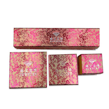 Factory source gold pattern jewelry box preferred paper material fashion flannel gold pattern Jewelry necklace packaging box