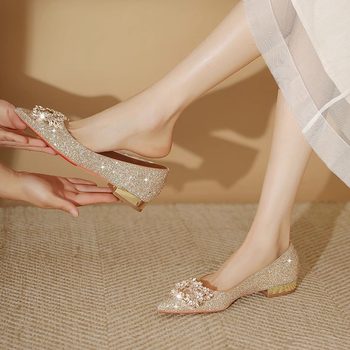 Flat Wedding Shoes for Women 2025 New Maternity Wedding Shoes for Women Bridal Shoes Crystal Shoes Bridesmaid Shoes Low Heel Daily Wear