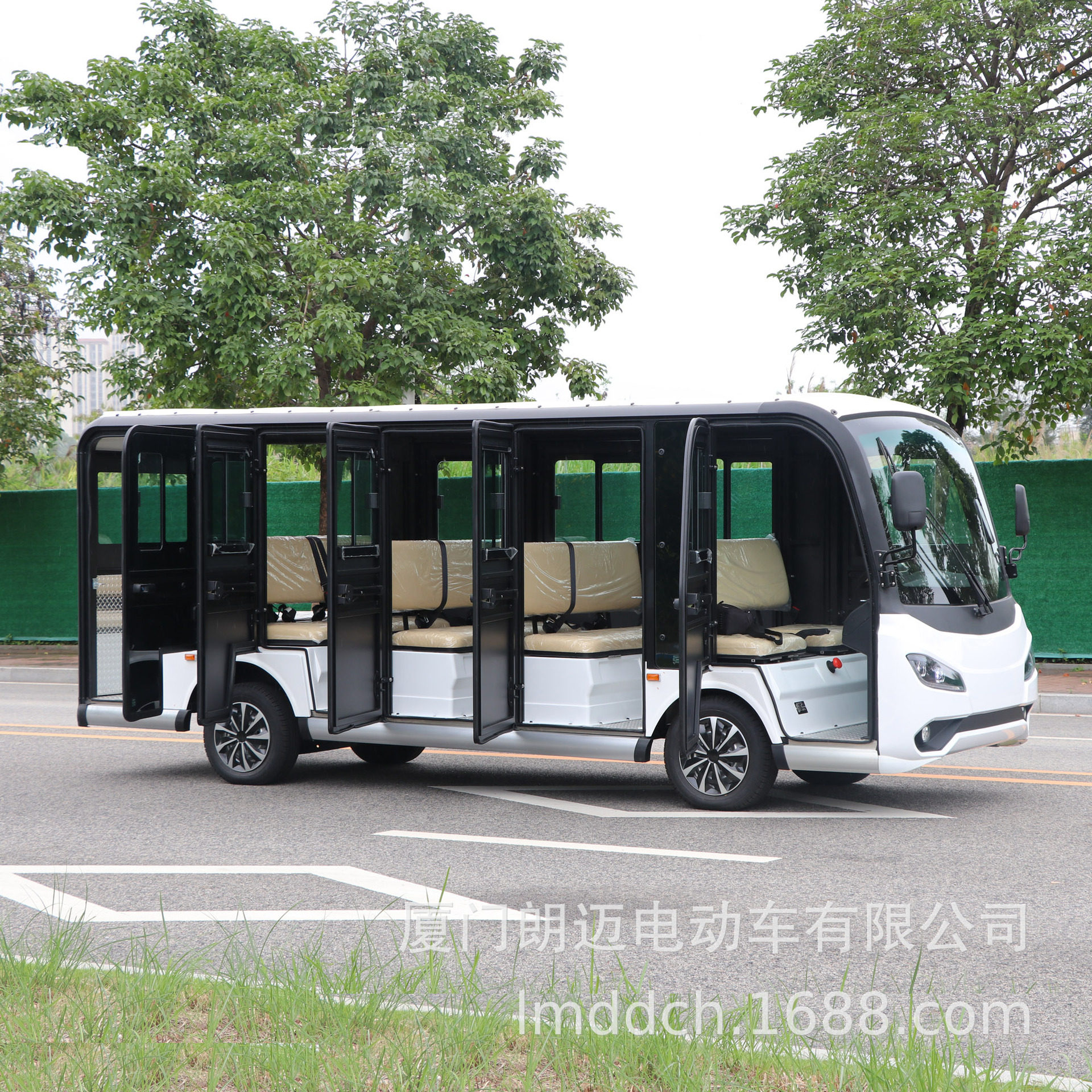 景区电动观光车14座封闭式 带空调观光电瓶车领导接待优选车辆