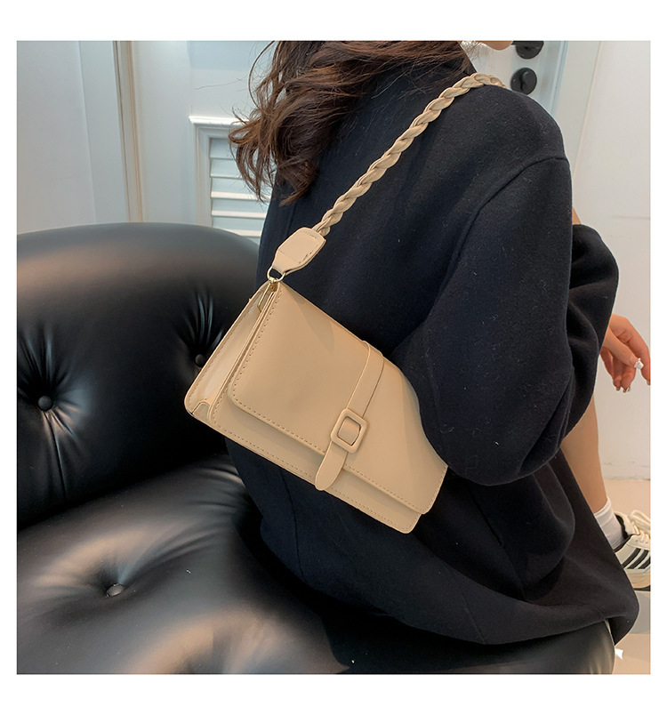 O1CN01S2NVB61cRTfg9WQf4 !!2209015383597 0 cib